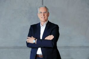 How to Build Executive Presence in the Age of AI: The 2026 Leadership Guide