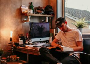 The Complete 2026 Framework for Building Leadership Authority in the Age of AI: A Founder's Guide