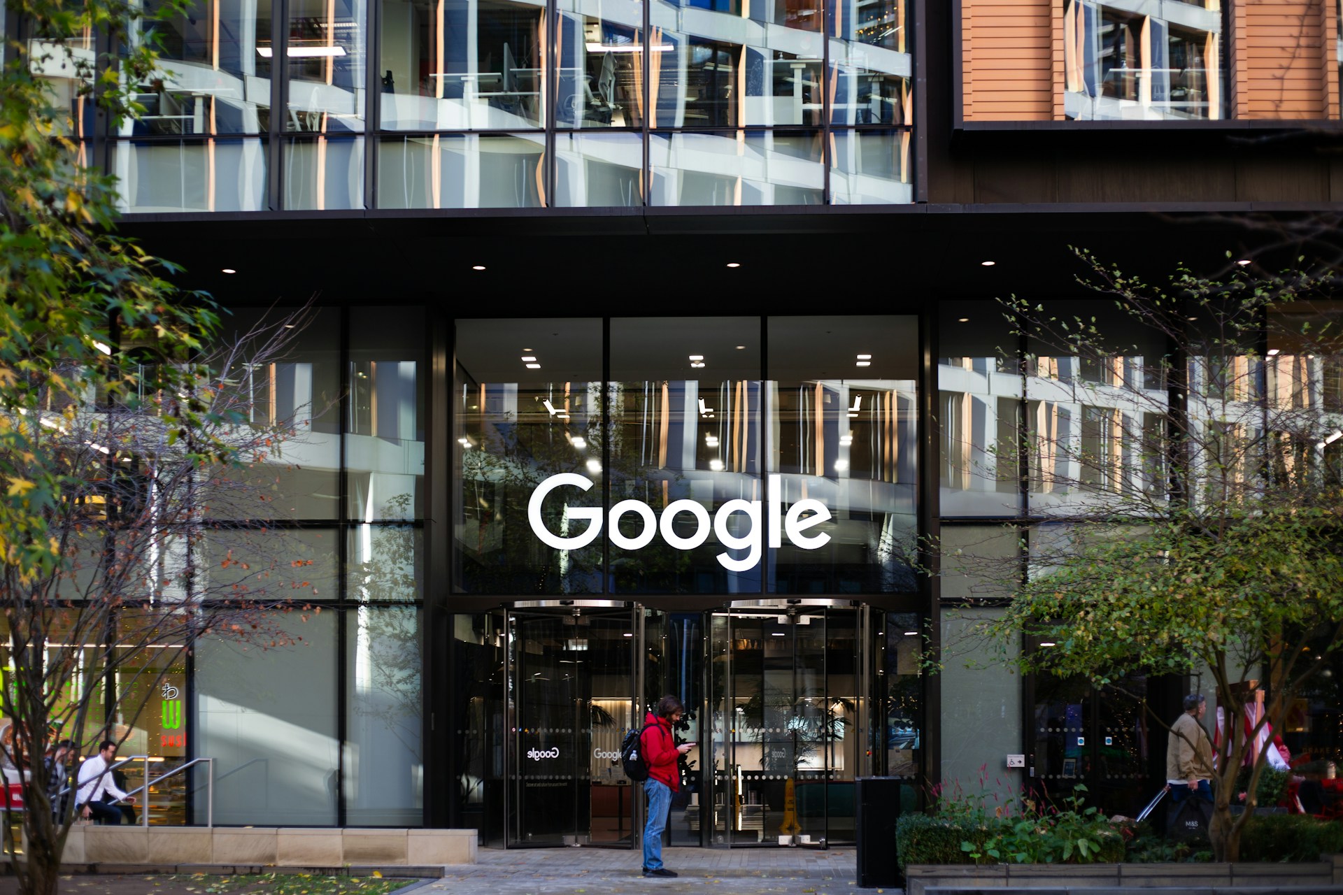 Runway vs. Google Veo 3.1: Which AI Video Generator Should You Actually Use in 2026?