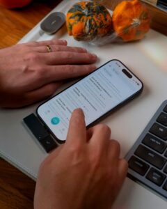 ChatGPT vs. Gemini: Which AI Assistant Should You Actually Use in 2026?