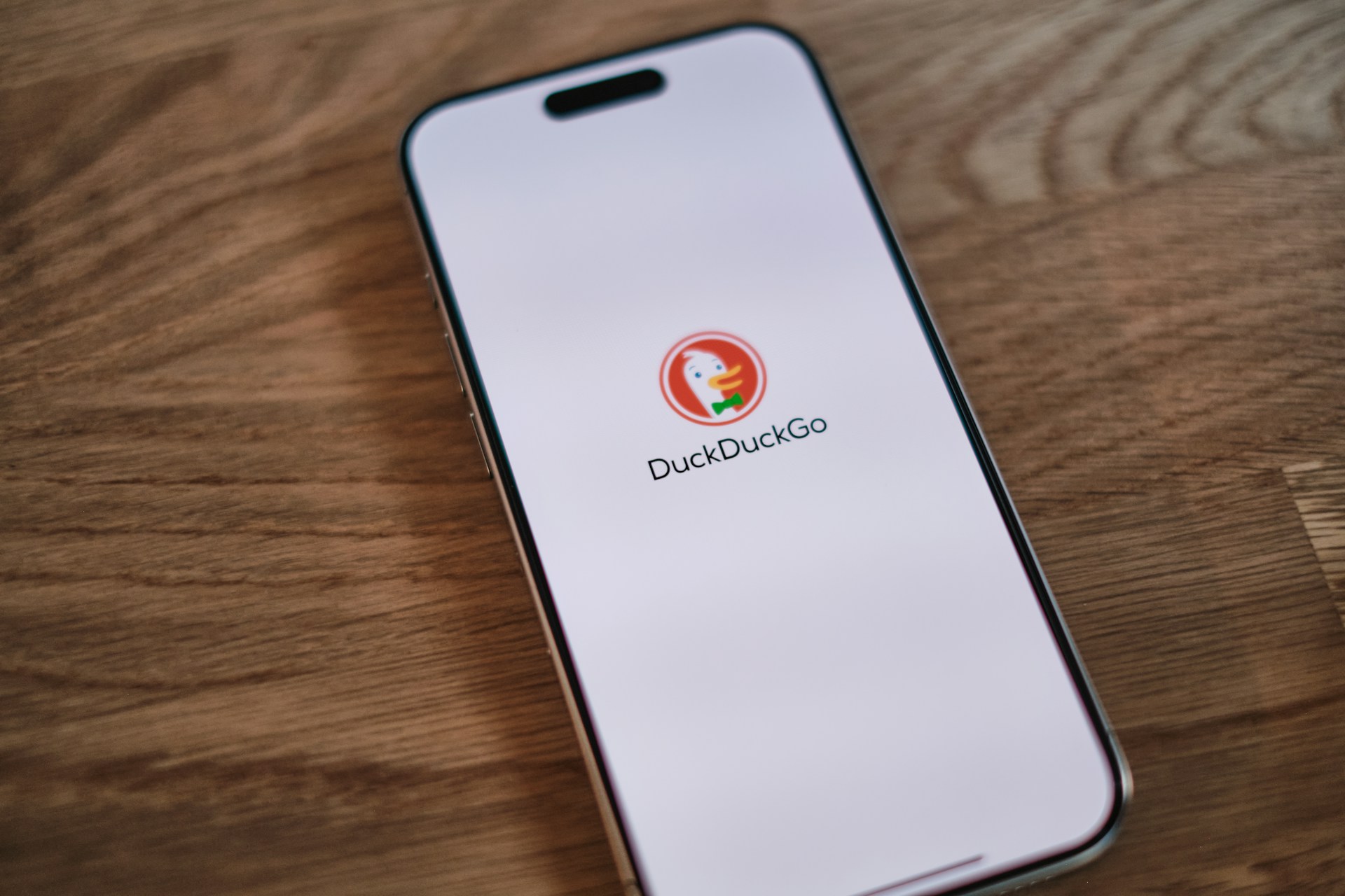How Does DuckDuckGo Make Money? Inside the Search Engine’s Business Model and Earnings